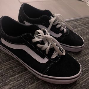 Black vans